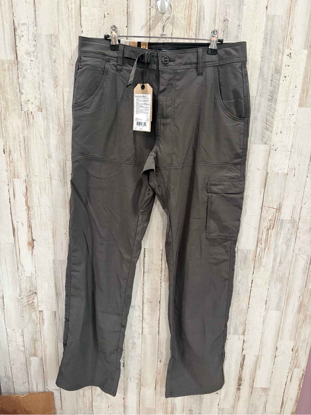 Prana Stretch Zion Pant II Dark Iron Cargo Hiking Outdoor Pants Men’s 31x32 NWT